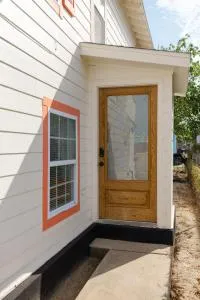 EC Corner - Virginia Point