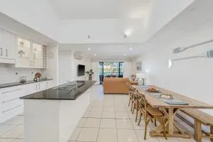 Pippies your water view escape - Dunbogan