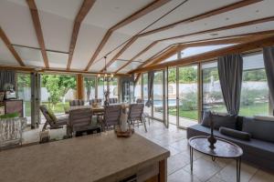 Family friendly house with a swimming pool Lovrecica, Umag - 22979
