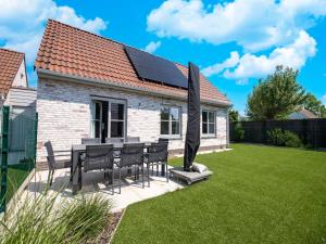 Cozy Polder house with every comfort