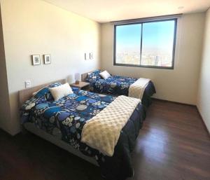 Fontana Di Fiori Cochabamba