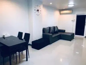 NB bangsaen house KL2 - Ban Hua Laem