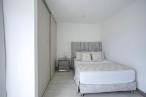 Luxury cerca laureles- Torre Ginebra