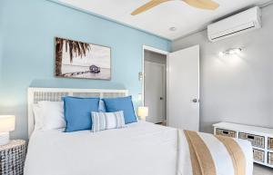 By The Beach - Clubb Coolum Beachside Resort