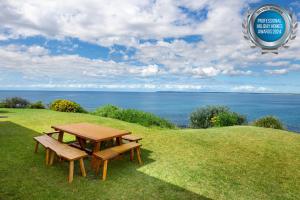 Surfside 5 Mins Walk to Beach