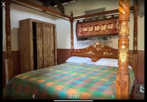 Royen Balinese Family Guest House- Traditional Batuan Homestay