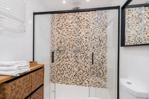 Łobzowska 22 by Homeprime