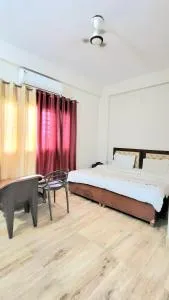 CHANDRAs RESIDENCE - Kandogal