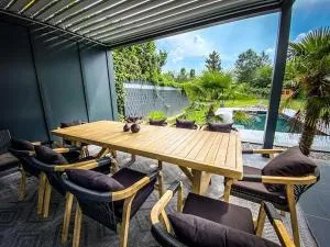 Villa Vienna mit POOL - Langenzersdorf