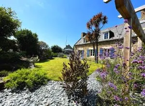 Maison Les Agapanthes. - Lanmodez