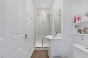 Two Bedroom Apartment Muswell Hill - Second Floor