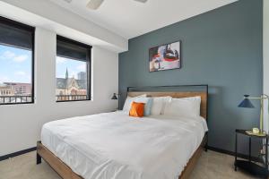 CozySuites on Mass with garage parking #8