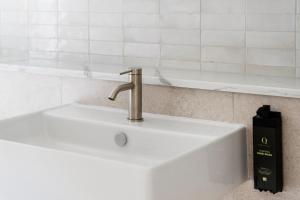 The Henrietta Apartments by Urban Rest