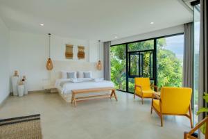 La Thara 5BR Villa with ricefield view, Canggu