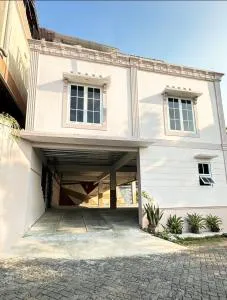 Capital Panorama Guest House Syariah - 班顿甘