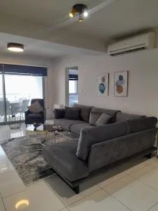 Chapo City Central 2 Bedrooms Residence - Strovolos