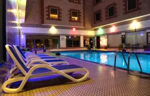 Ramee Guestline Hotel - Saruz