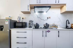 Zurina Studio Apartment