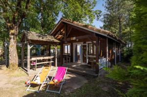 Campings Camping Village Le Vieux Port***** : Chalet en Bois 6 Personnes