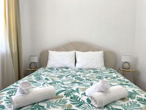 Alpine River Home with Peace and Mountain View