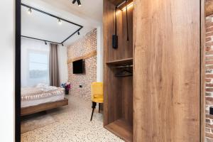 La Riva Luxury Rooms