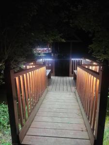 Chalets Cabane atypique sur une Ile : photos des chambres
