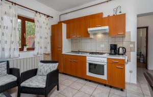 1 Bedroom Cozy Apartment In Kostrena
