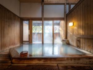 蔵王温泉 岩清水料理の宿 季の里