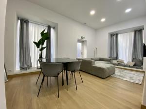 United City Studios & Penthouse