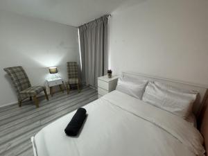 TOTTENHAM VELVET Suites