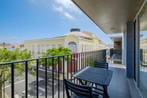 Coliseu A22D with PARKING - HOST & CHILL