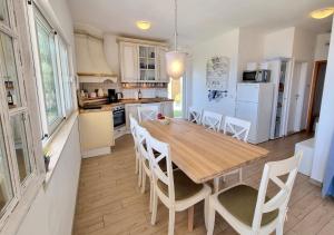 Villa with heated pool, Trogir