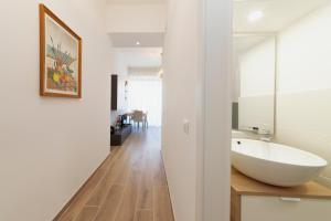 Annas Central Apartment