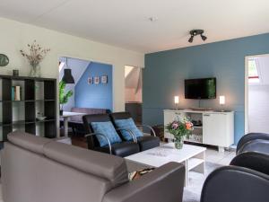 Holiday Home 6-persoons by Interhome