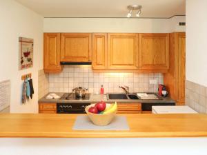 Apartment Cascades dEden 2 by Interhome