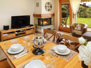 Apartment Cascades dEden 2 by Interhome