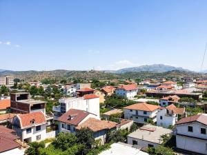 Shkoder Central Apartment near Cathedral and City Center