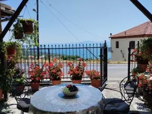 Catherine Portaria Guest House - Stagiates