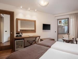 Superior Family Room room in Civitel Akali Hotel
