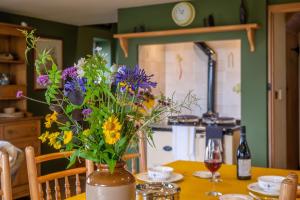 The Granary, Dunstall Green