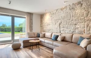 Beautiful Villa Treori with pool in Sv Lovrec