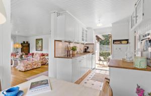 Awesome Home In Højby With Wifi