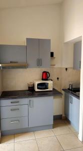 Grand T2 Meublé-Juan Pins-Logt8