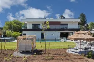 אסיה ריזורט-Asia resort - Mishmār Hāyardin