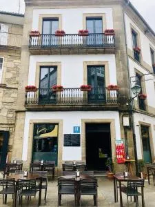 Hotel Arco de Mazarelos - Teo