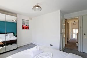 Imperial Balfe Street Apartment