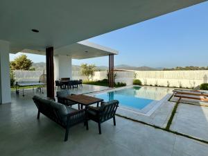 Ashta Suites - Nora Suite