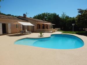 B&B / Chambres d'hotes Chambres d-hotes naturistes adultes pour couples : photos des chambres