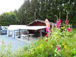 Campings Camping Onlycamp du Cret : photos des chambres