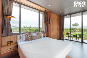 StayVista at Terracotta Skies with Courtyard & Pool